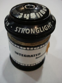 Stery Stronglight NCS Zeero 1 1/8" 