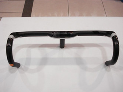 Kierownica 3T TORNOVA TEAM 44cm Karbon